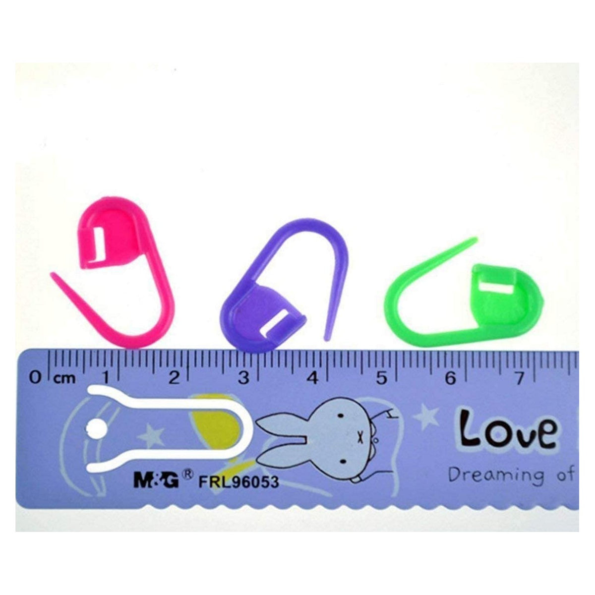 Mix Color Knitting Stitch Markers for easy project tracking. Perfect for daily use, available at Curat Cart.