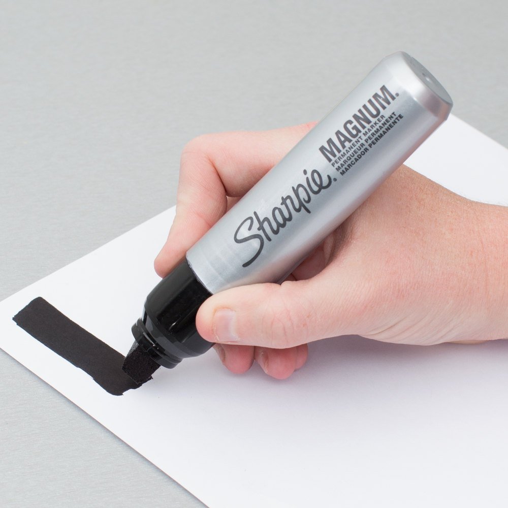 Experience bold and vibrant lines with the Sharpie Magnum Permanent Marker, perfect for daily use. Available at Curat Cart.