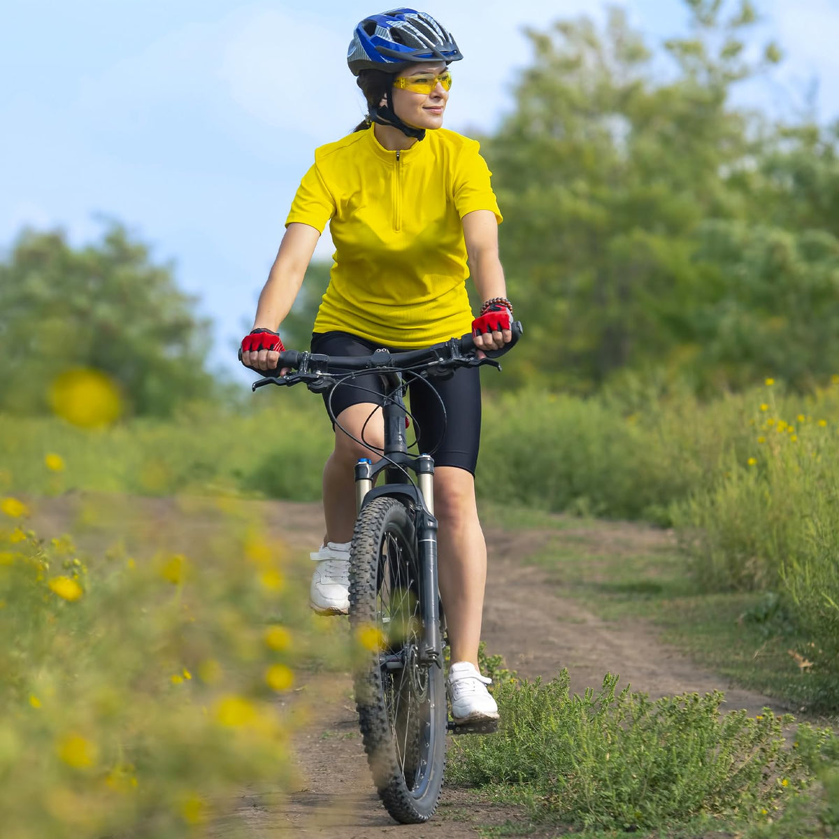 Heavy Duty Bike Tubes are essential for reliable cycling. Perfect for daily use, shop now at Curat Cart.