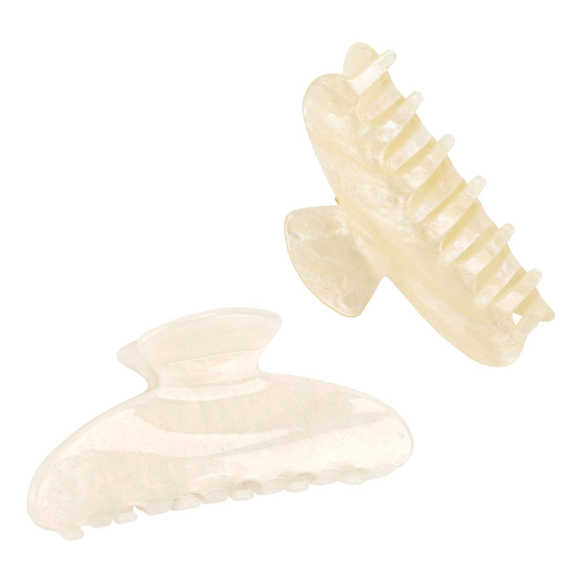 Stylish hair claw clips for women, specially curated by Curat Cart, perfect for chic hairstyles. Elevate your look today.