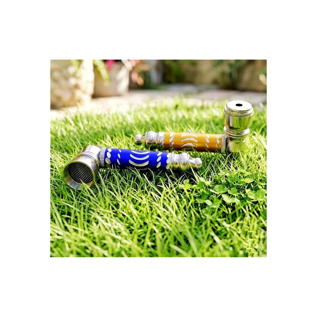 Discover the premium imported Traditional Tobacco Pipe Kit, featuring exquisite designs, available at Curat Cart for discerning enthusiasts.