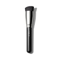 Buy now MAC 196 Slanted Flat Top Foundation Brush at indiglob india