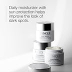 Buy now Clinique Even Better Brightening Daily Oil Free Moisturizer SPF 20 For Very Dry to Dry Combination Skin Types | Hydrating + Dark Spot Reducing, 1.7 Fl Oz at indiglob india