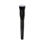 e.l.f. Camo Liquid Blush Brush | Angled Blush Brush Ideal For Applying & Blending Colors On Cheeks, Soft, Dense Bristles, Vegan & Cruelty-free