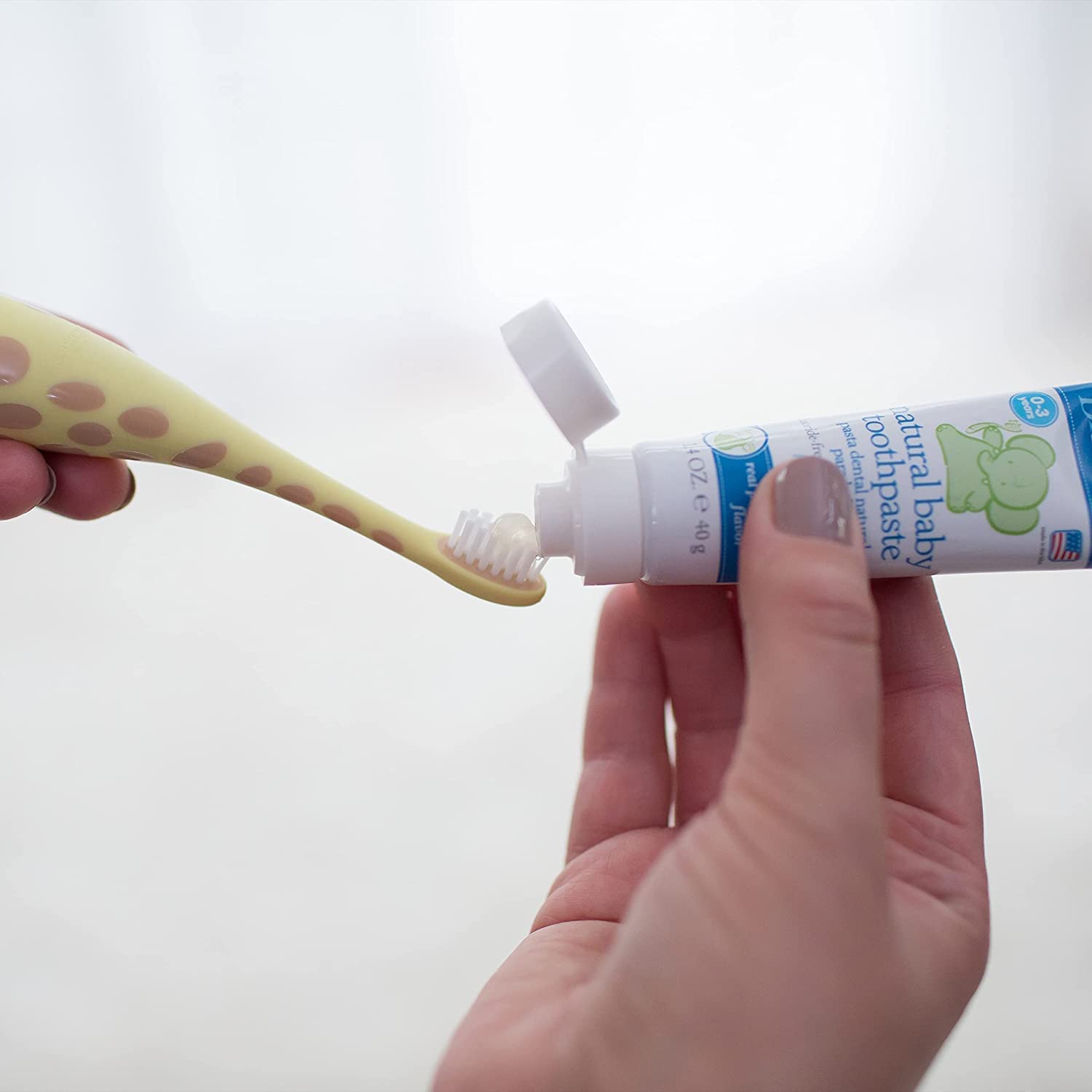 Buy now Dr. Brown's Infant-to-Toddler Toothbrush, Giraffe & Strawberry Toothpaste Set at indiglob india