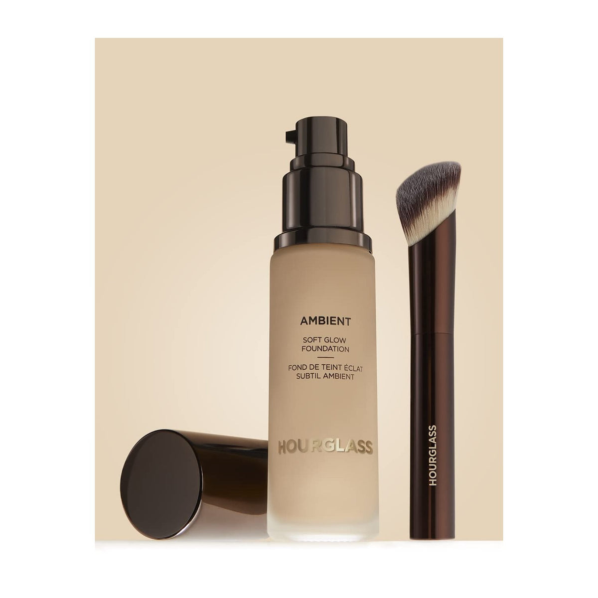 Hourglass Ambient Soft Glow Foundation Brush