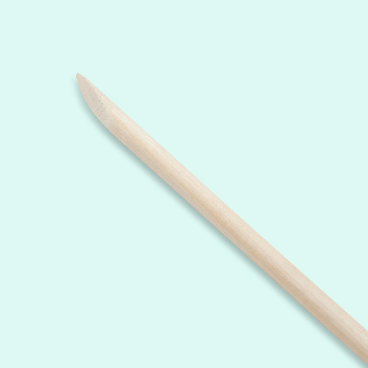 Amazon Essentials Manicure Sticks, Medium Length, 100 Count, Orange, Solid (Previously Amazon Basics)