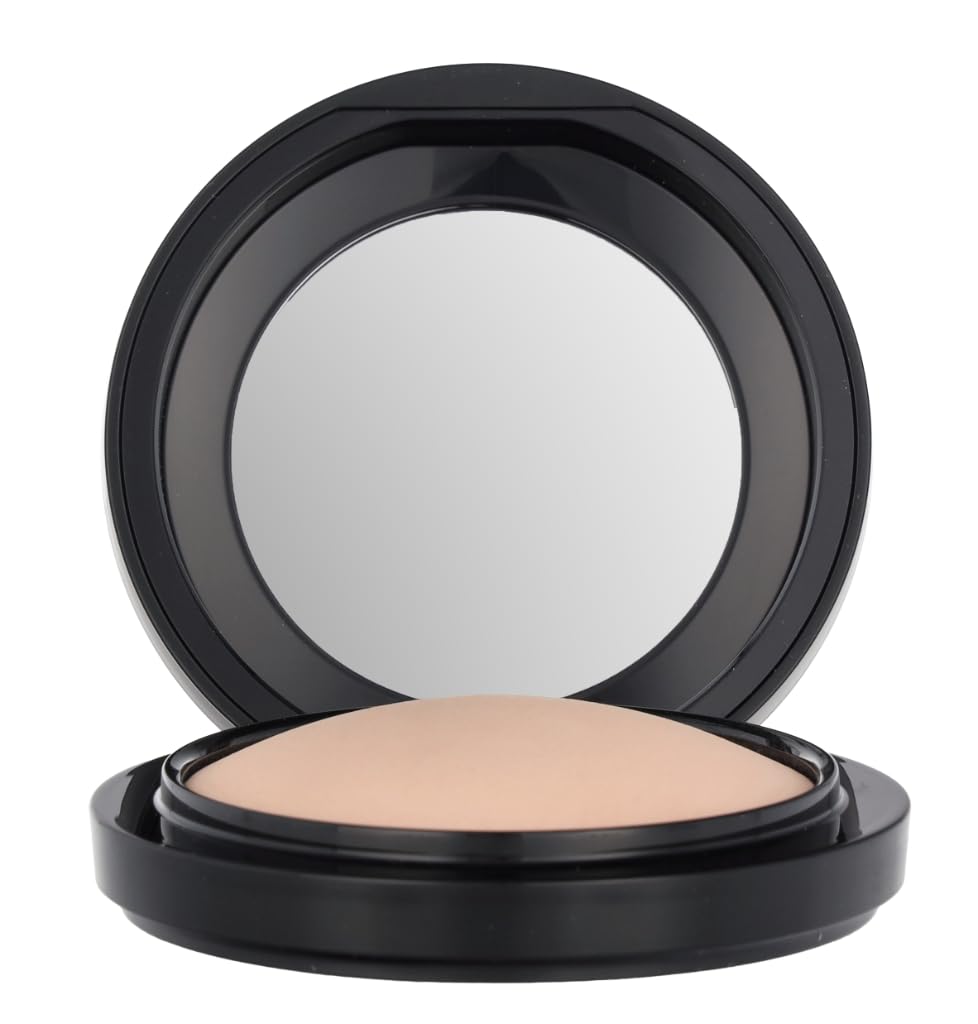 Buy now MAC Mineralize Skinfinish Natural - Medium Plus 10 g / 0.35 Ounce at indiglob india