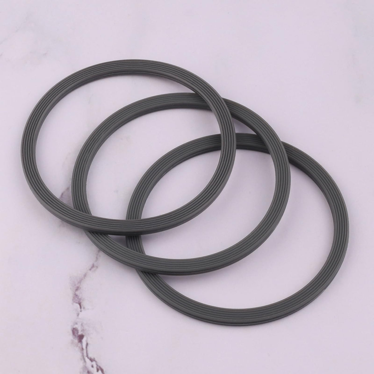 Rubber Gasket Replacement,Compatible with Owala Freepsip Water Bottle 16/24/25/32/40 Oz Straw Lid, O Ring Seal for Owala Kids 12& 15 Oz Tumbler Cap- 4 Pack Silicone Seals