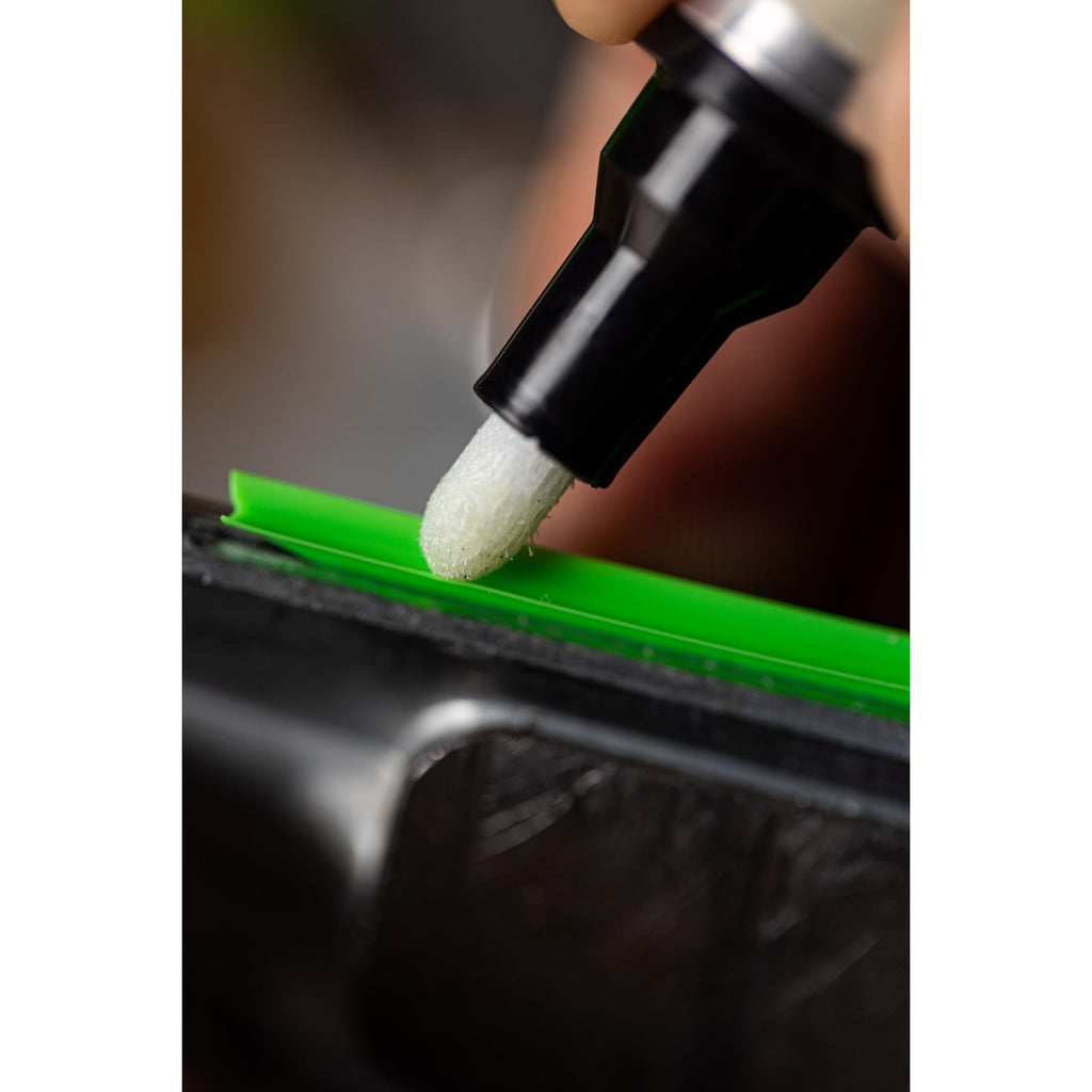 TAC Vanes TAC Primer Pen - .34 fl oz. | Archery Fletching Adhesive | Fast-Bonding, Precision Application, Durable Hold for Vanes