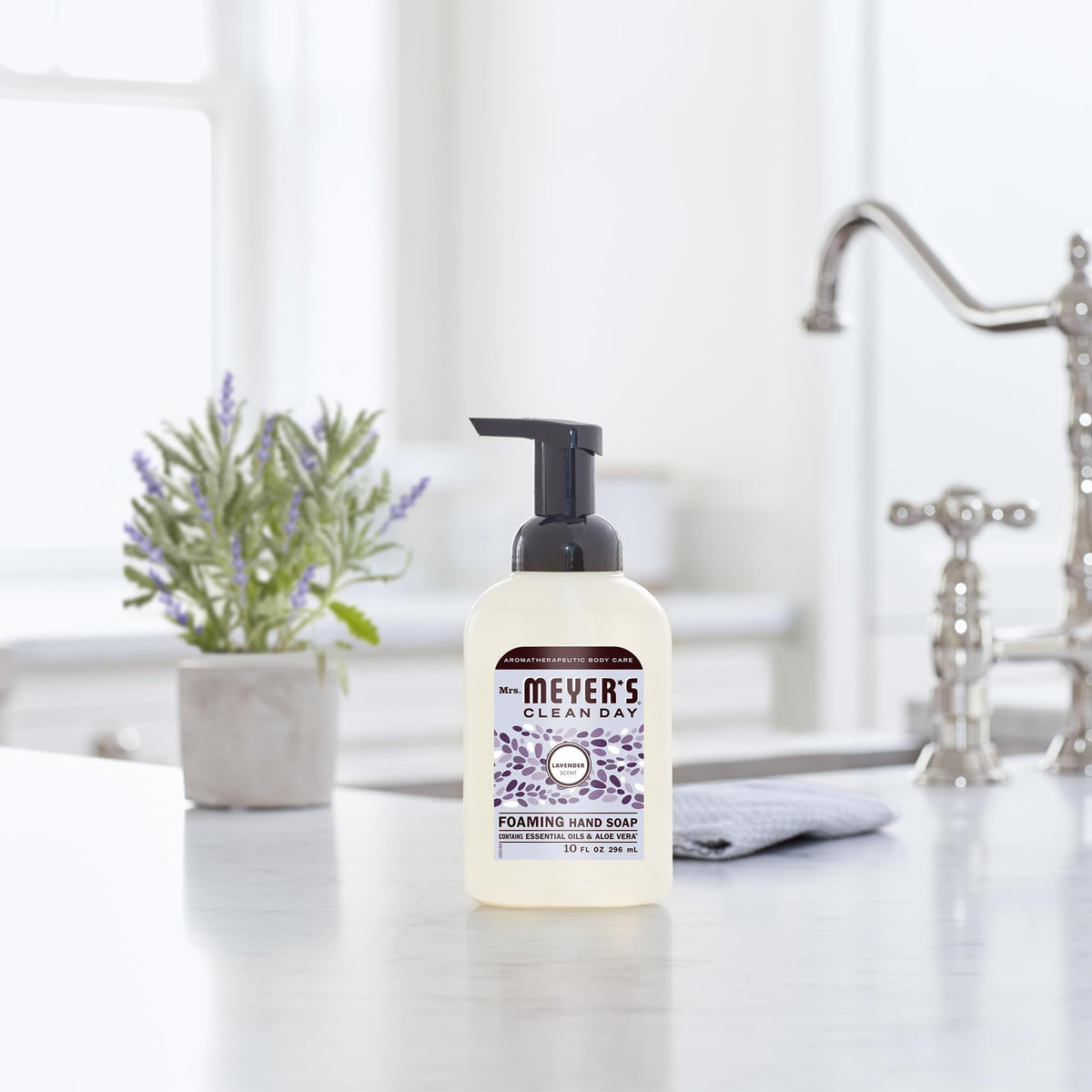 MRS. MEYER'S CLEAN DAY Foaming Hand Soap, Lavender Scent, 10 Ounce Bottle