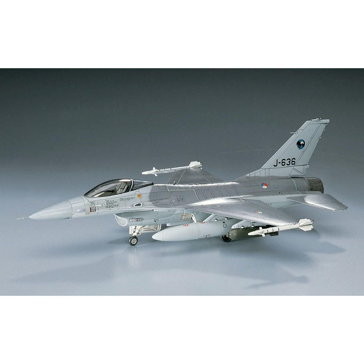 Buy now Hasegawa 1/72 F-16A Plus Fighting Falcon at indiglob india