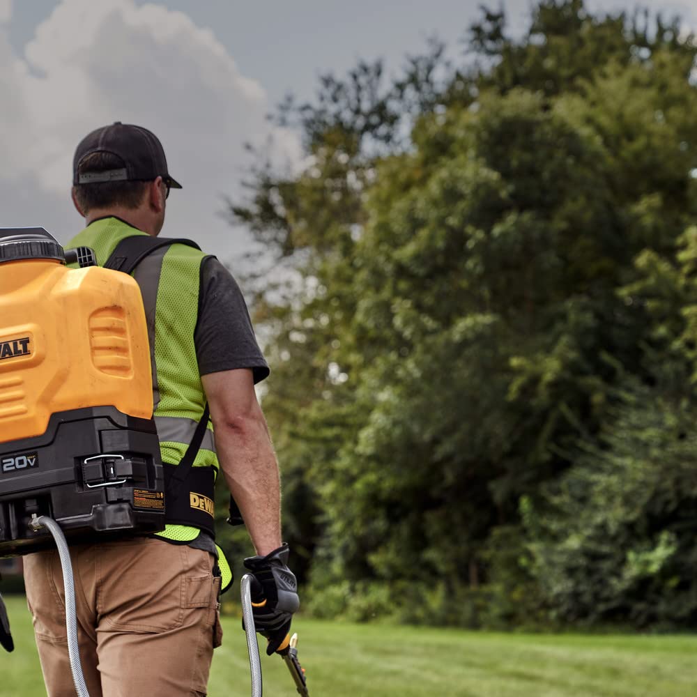 DEWALT Lithium-Ion Powered Battery Backpack Sprayer DXSP190681