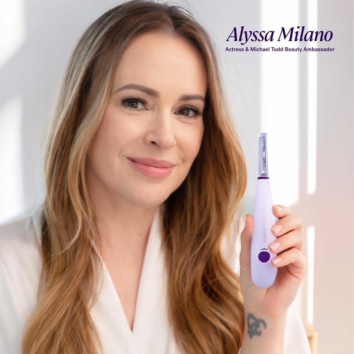Michael Todd Beauty Sonicsmooth Dermaplane Razor for Women Face | Dermaplaning System + Eyebrow Trimmer, Peach Fuzz Remover, 8 Weeks of Dermaplaning Blades, 3-Year Warranty