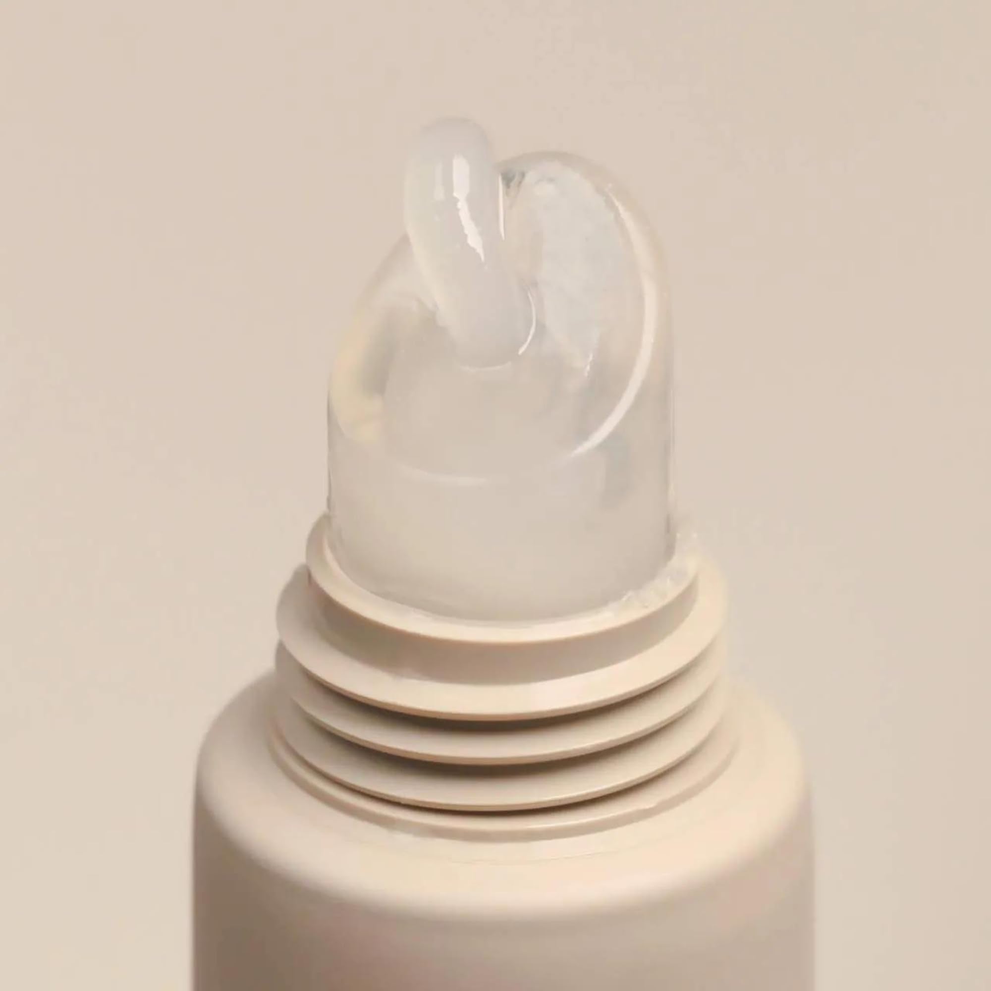 Buy now Summer Fridays Lip Butter Balm - Conditioning Lip Mask and Lip Balm for Instant Moisture, Shine and Hydration - Sheer-Tinted, Soothing Lip Care - Vanilla (.5 Oz) at indiglob india