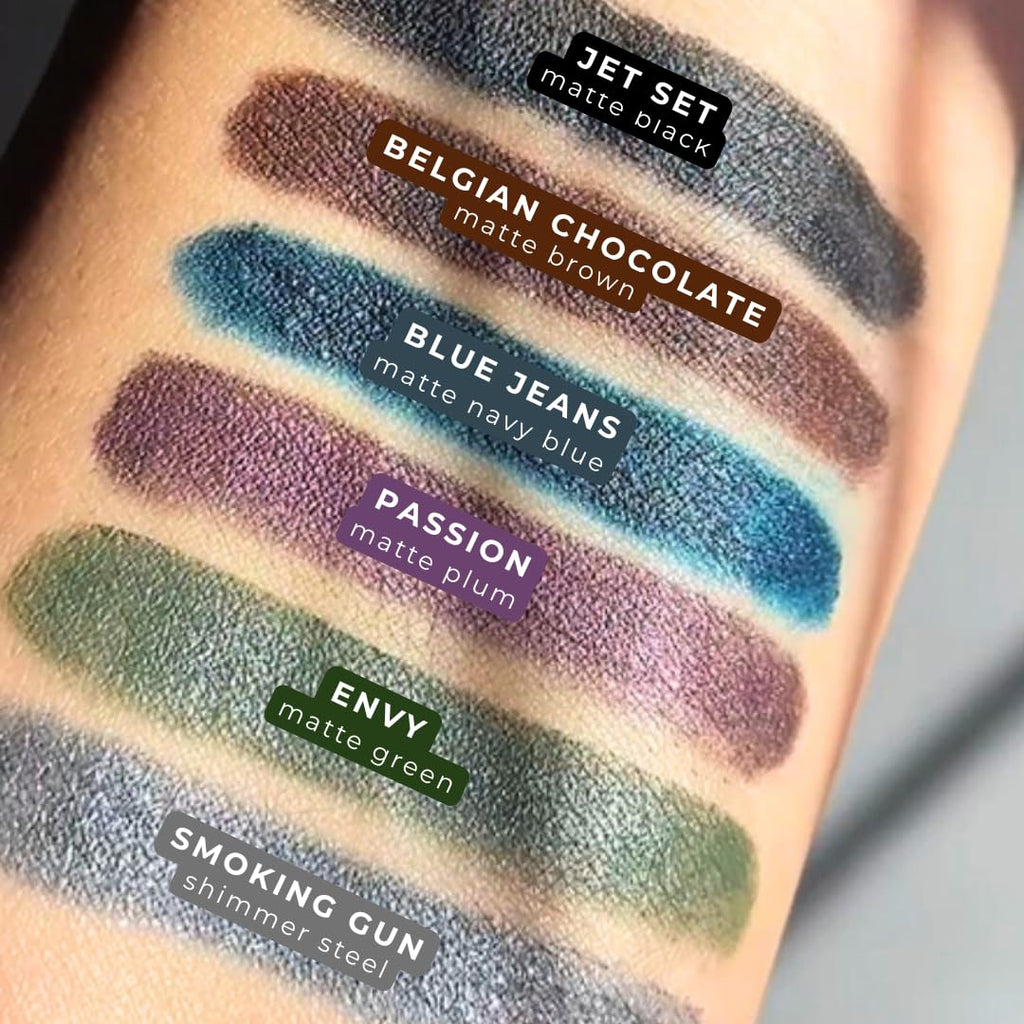 Buy now Honeybee Gardens Effortless Eye Liner Pencil in Jet Set Black, Rich Pigmentation, Smooth, Long-Wearing, Vegan, Gluten-Free at indiglob india