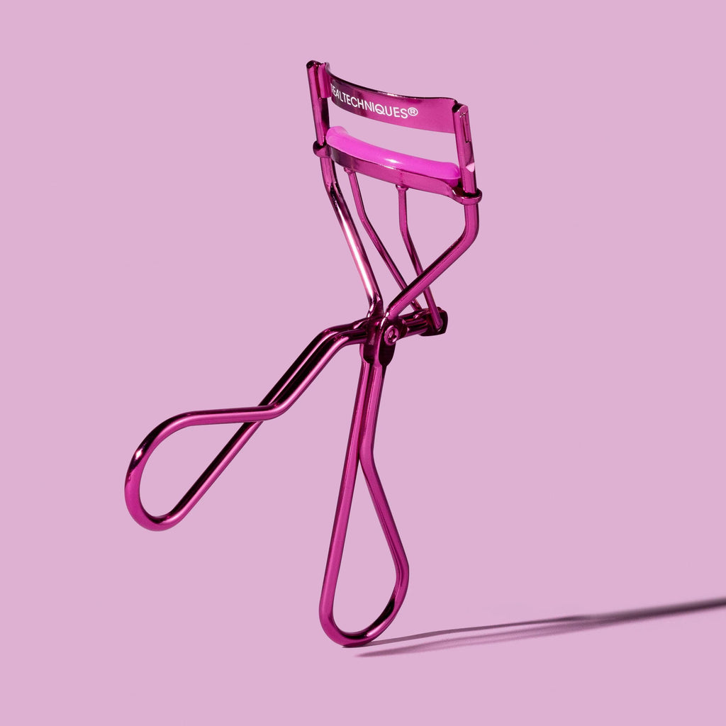 Real Techniques Miracle Eyelash Curler, Lash Tool for Mascara, Pink | Lifted lashes, eyelash curler for all eye shapes, pink eyelash curler, pinch-free curved edge