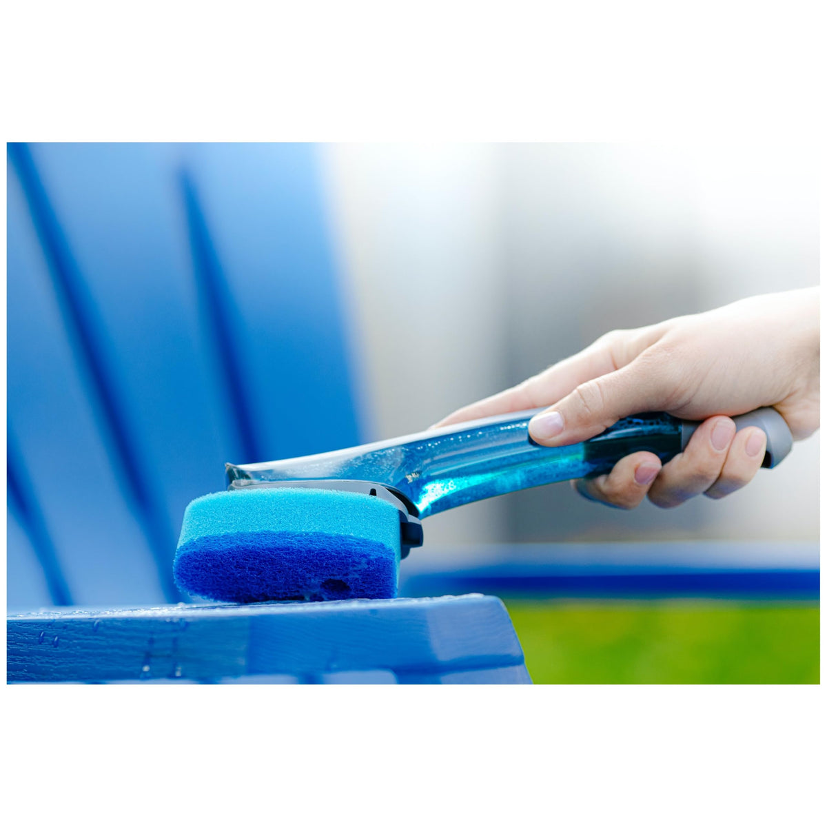 Scotch-Brite Advanced Soap Control Non-Scratch Dishwand Kit, 1 Dish Wand & 5 Sponge Refills, Prevents Soap from Leaking, Leak-Free Guarantee, Best for Nonstick Pots and Pans, Glass, Tubs, & Showers
