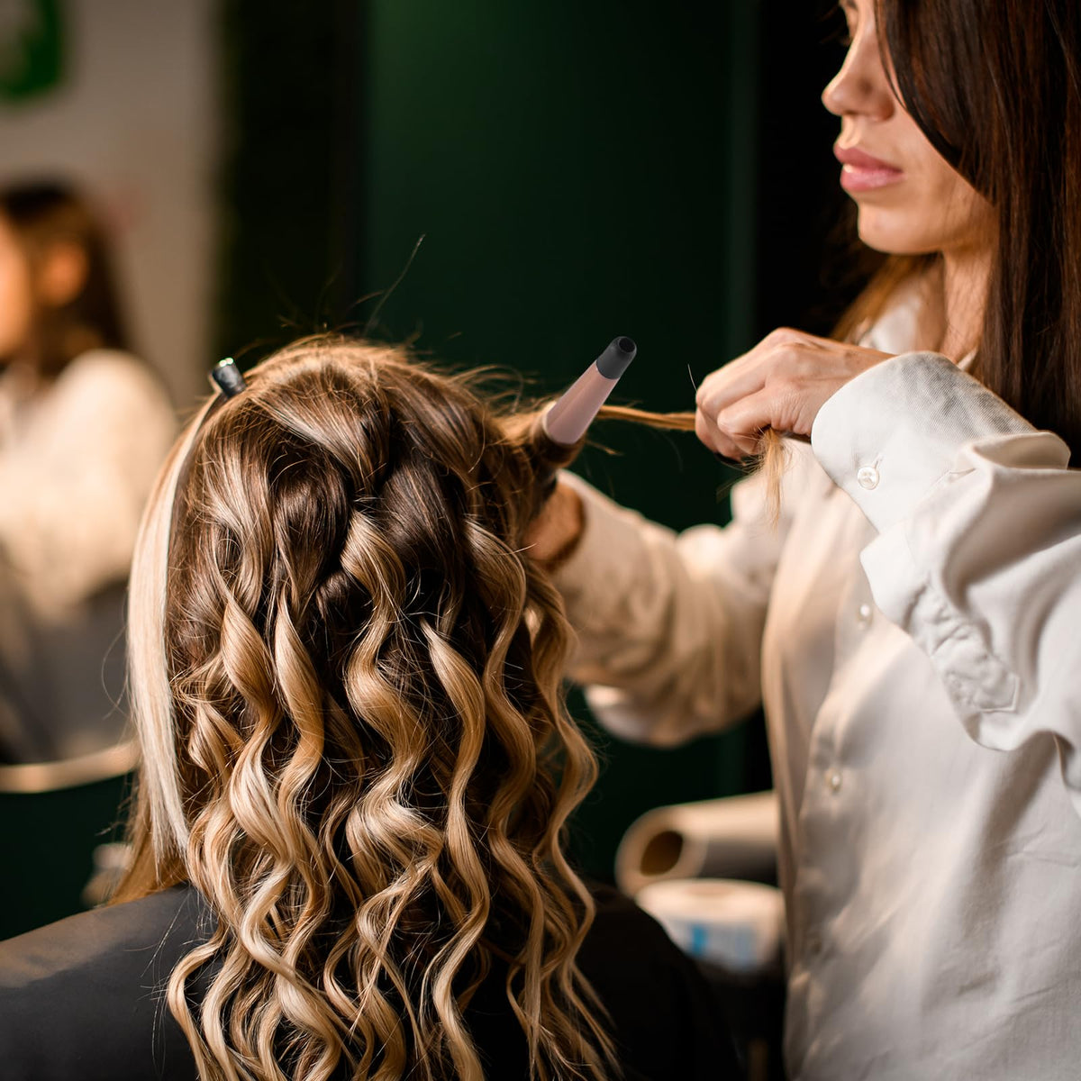 1/2 Inch to 1 Inch Tapered Curling Wand for Short, Medium & Long Hair