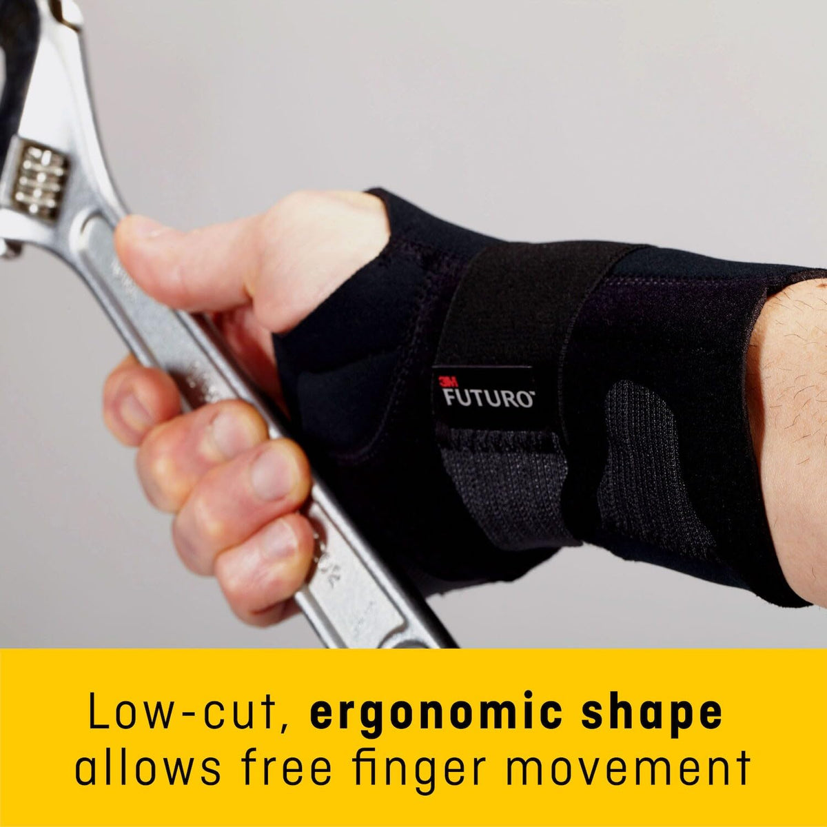 FUTURO Compression Stabilizing Wrist Brace, Breathable, Small/Medium