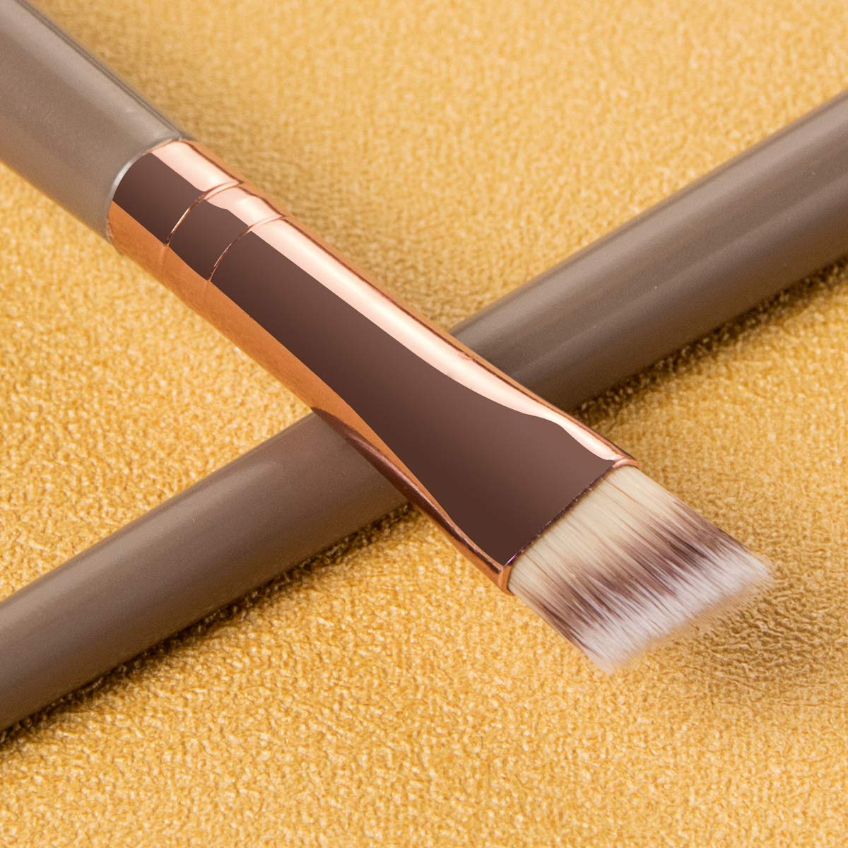 Eyebrow Brush Spoolie Dual Angled Eye Brow Brush Eyelash Comb | Eyebrow Tool for Lining and Shaping Brows or Lashes (Dark Brown)