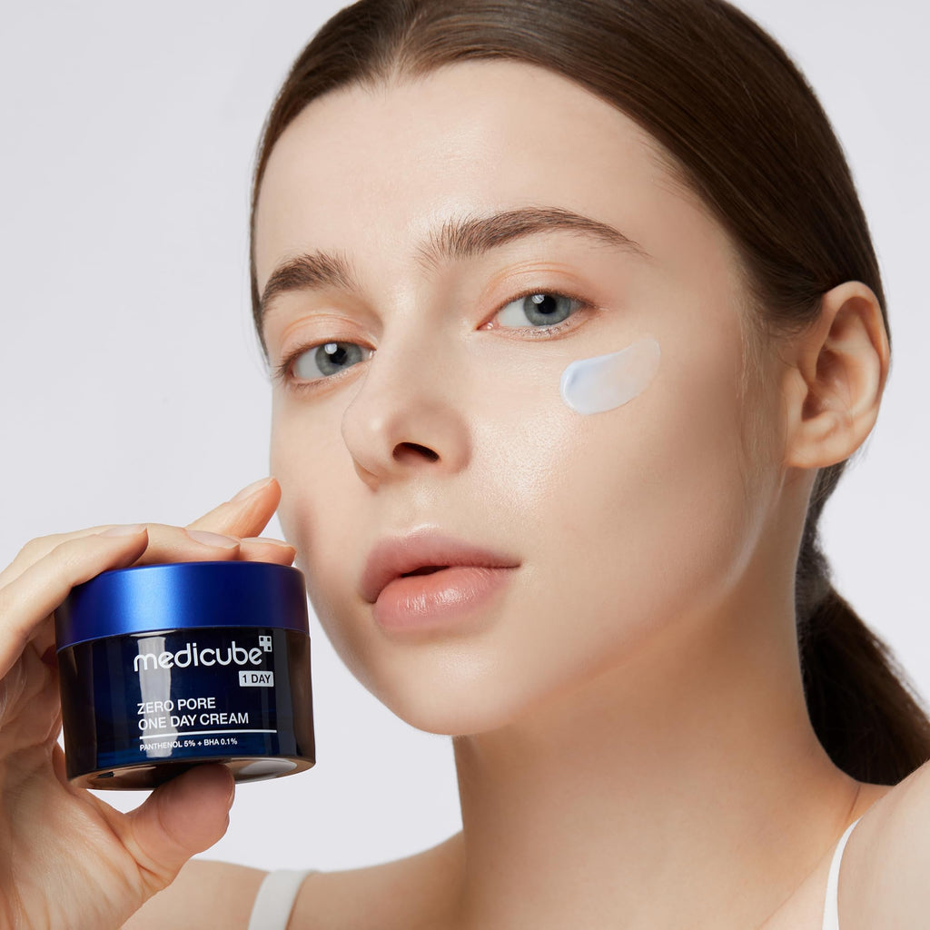 medicube Zero Pore One-Day Cream - Moisturizer for Pore & Oily Skin | Visible Pores & Excess Oil Care - Pore Refining with Panthenol, Salicylic Acid, and Niacinamide, Korean Skincare, 1.69 fl.oz