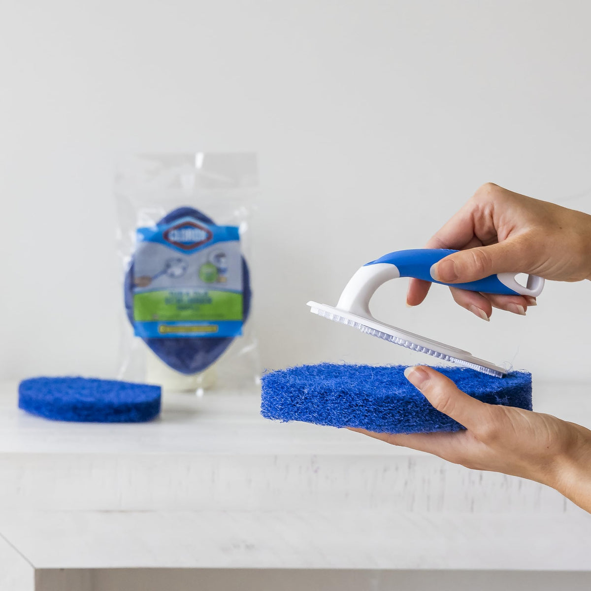 Clorox Tub & Tile Handheld Scrubber