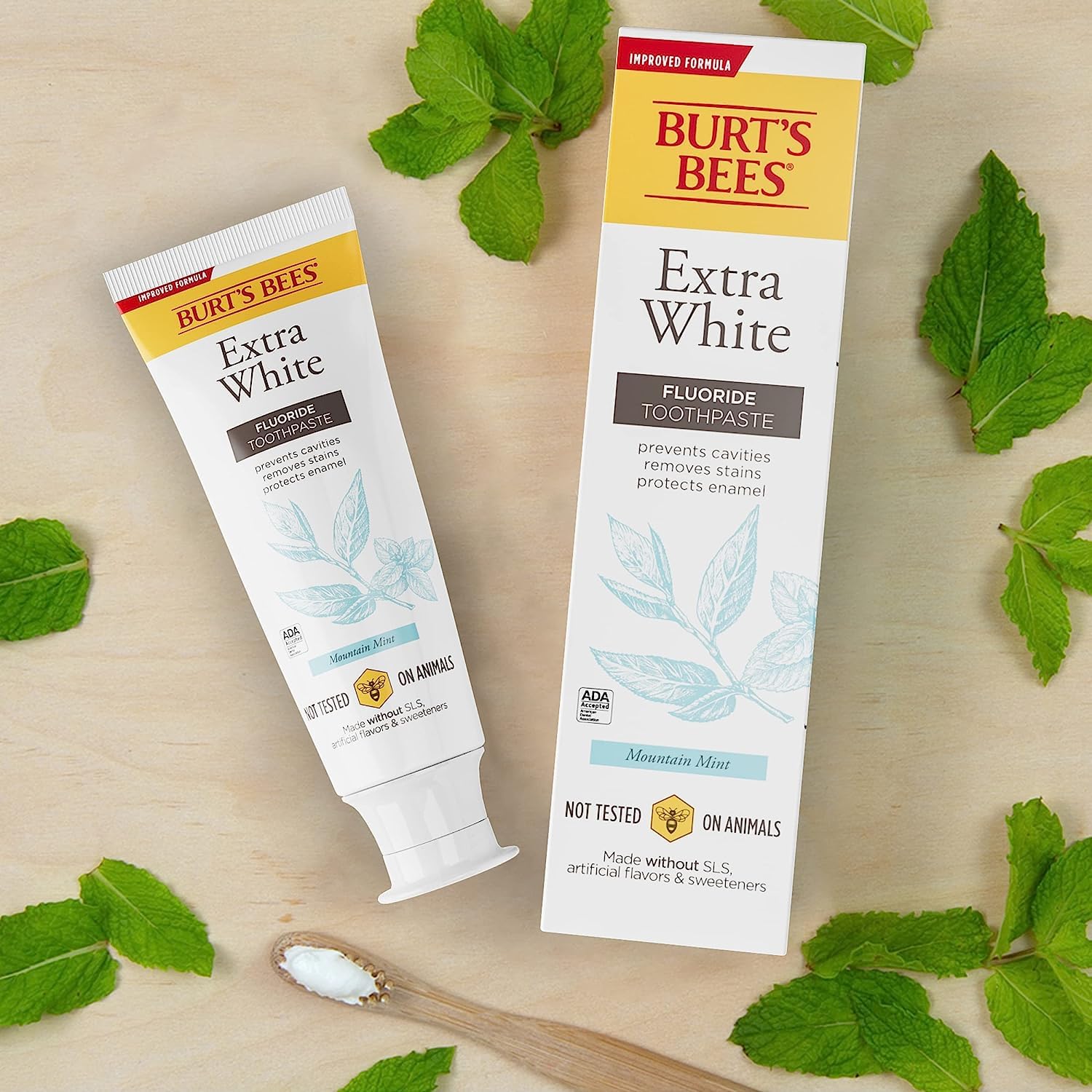 Buy now Burt's Bees Extra White Toothpaste, Fluoride Toothpaste, Natural Flavor, Mountain Mint, 4.7 oz, Pack of 3 at indiglob india