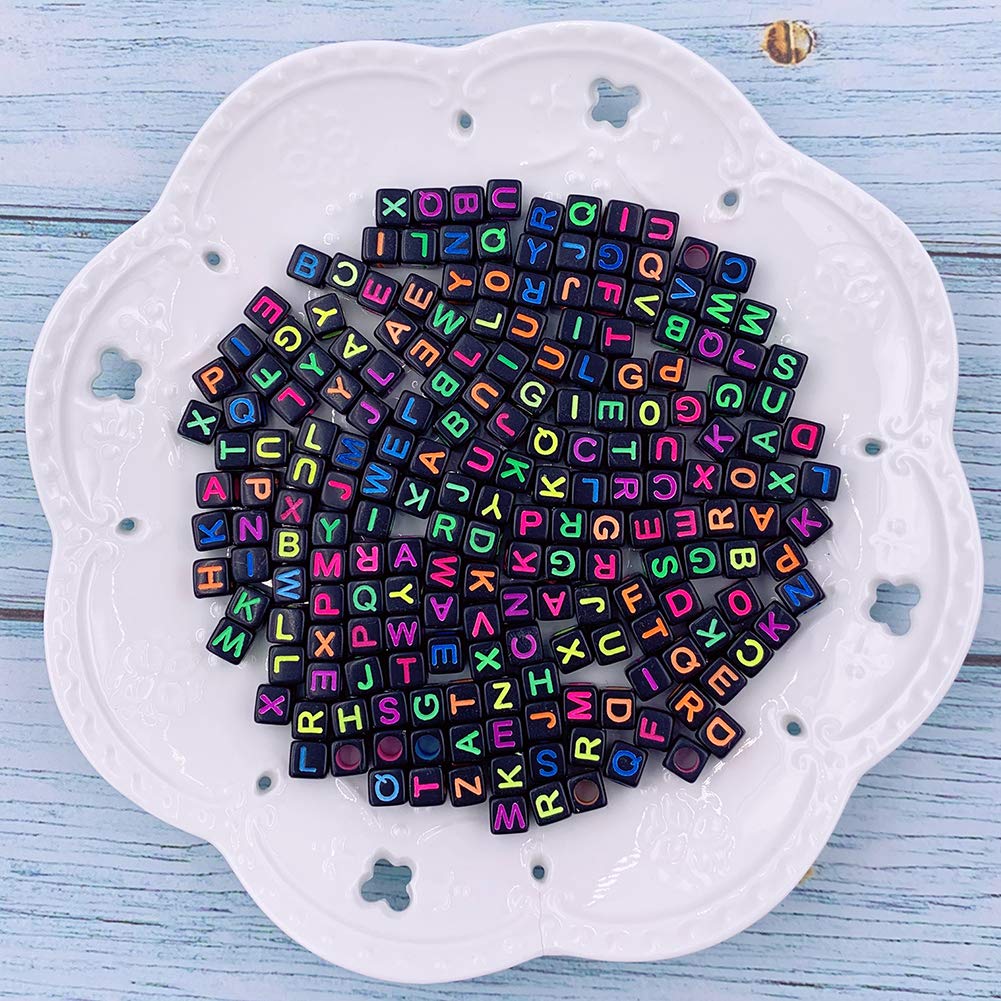 1000 Pcs Letter Beads Acrylic Cube Beads Alphabet Bead Number Bead with Elastic String for Jewelry Making