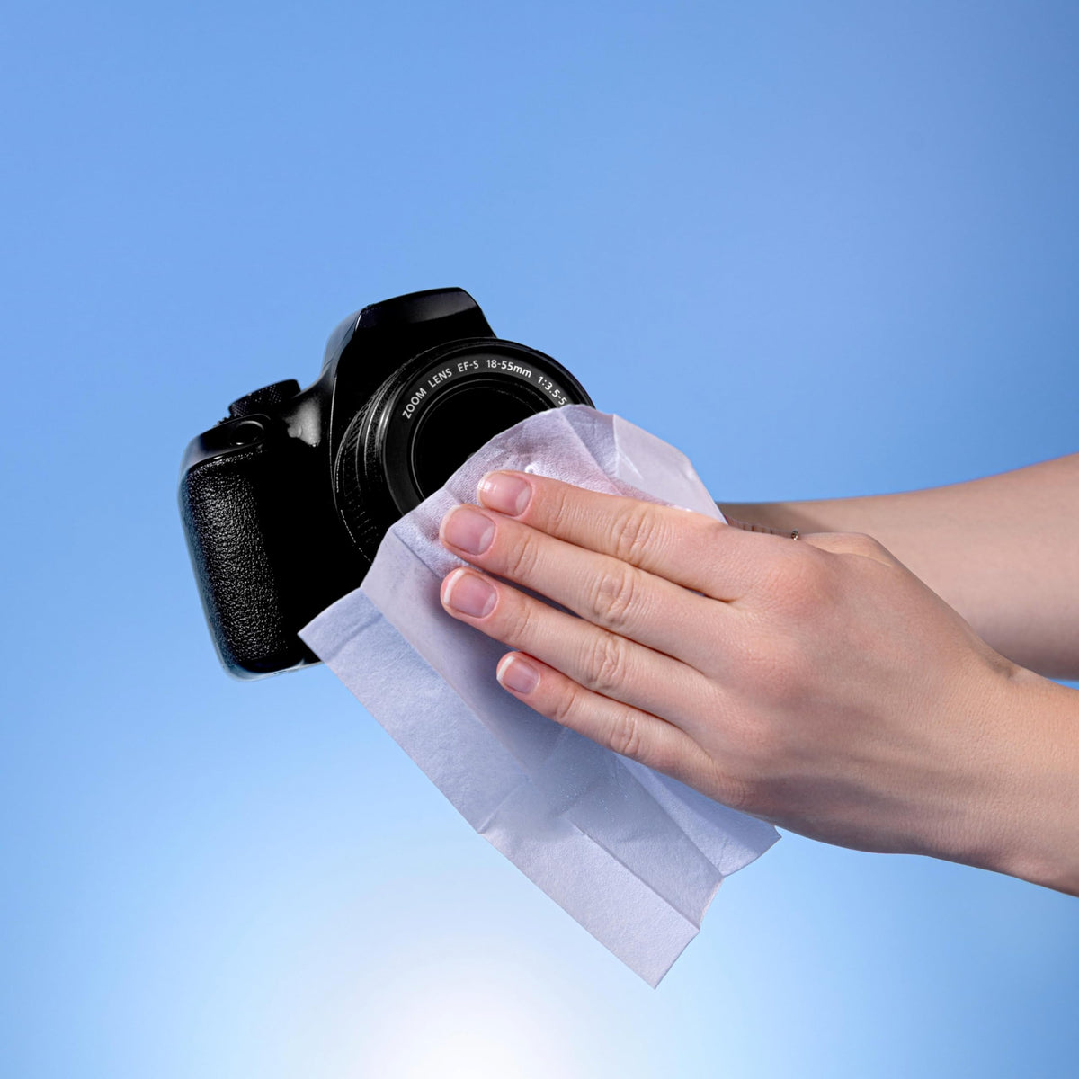 NNC 80 CT Microfiber Lens Wipes - Single Carton