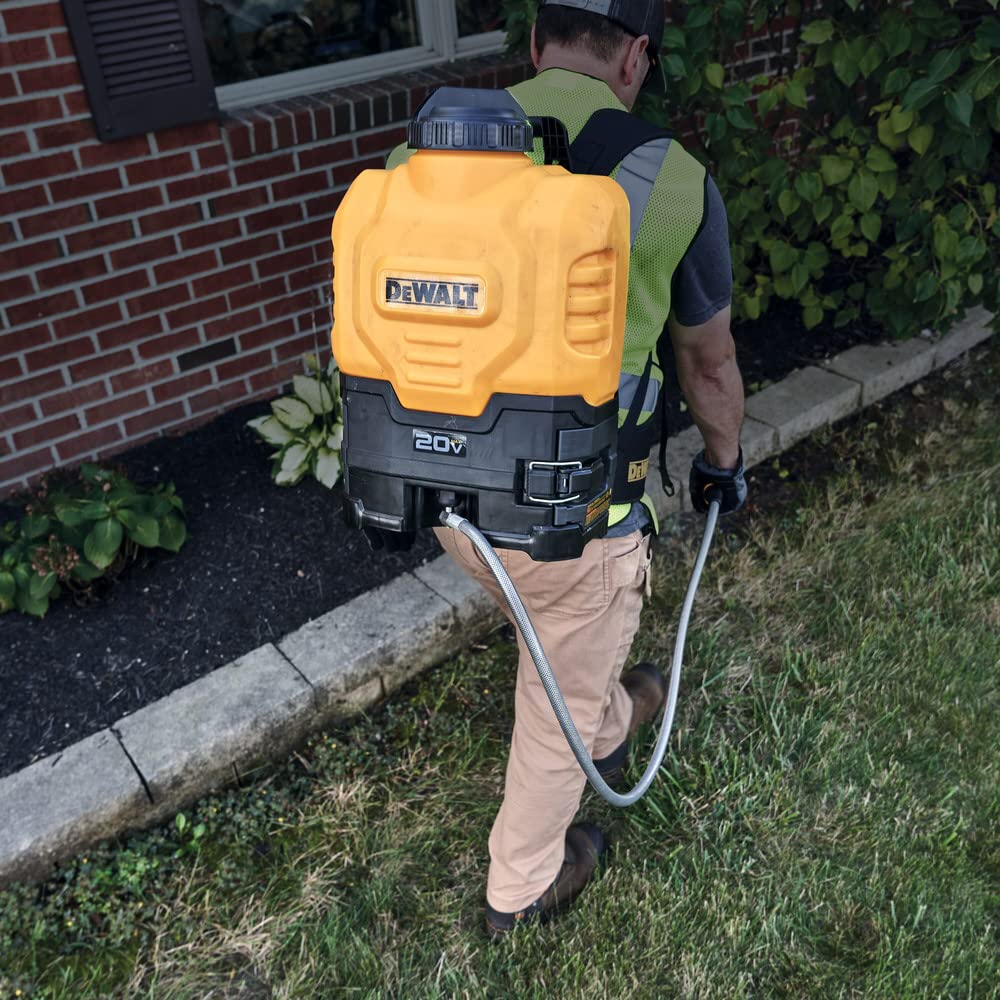 DEWALT Lithium-Ion Powered Battery Backpack Sprayer DXSP190681