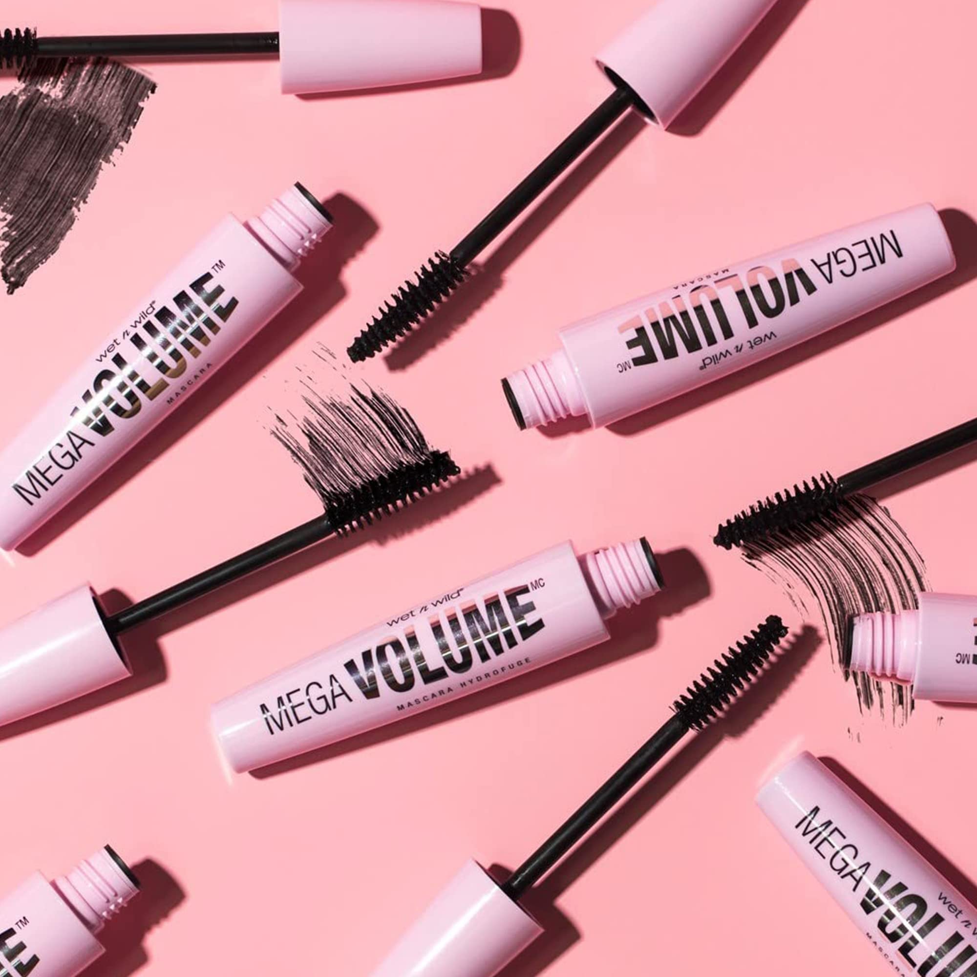 wet n wild Mascara Mega Volume - Volumizing, Waterproof, Smudge-Resistant, Cruelty-Free, Gluten-Free, Sulfate-Free & Vegan - Very Black