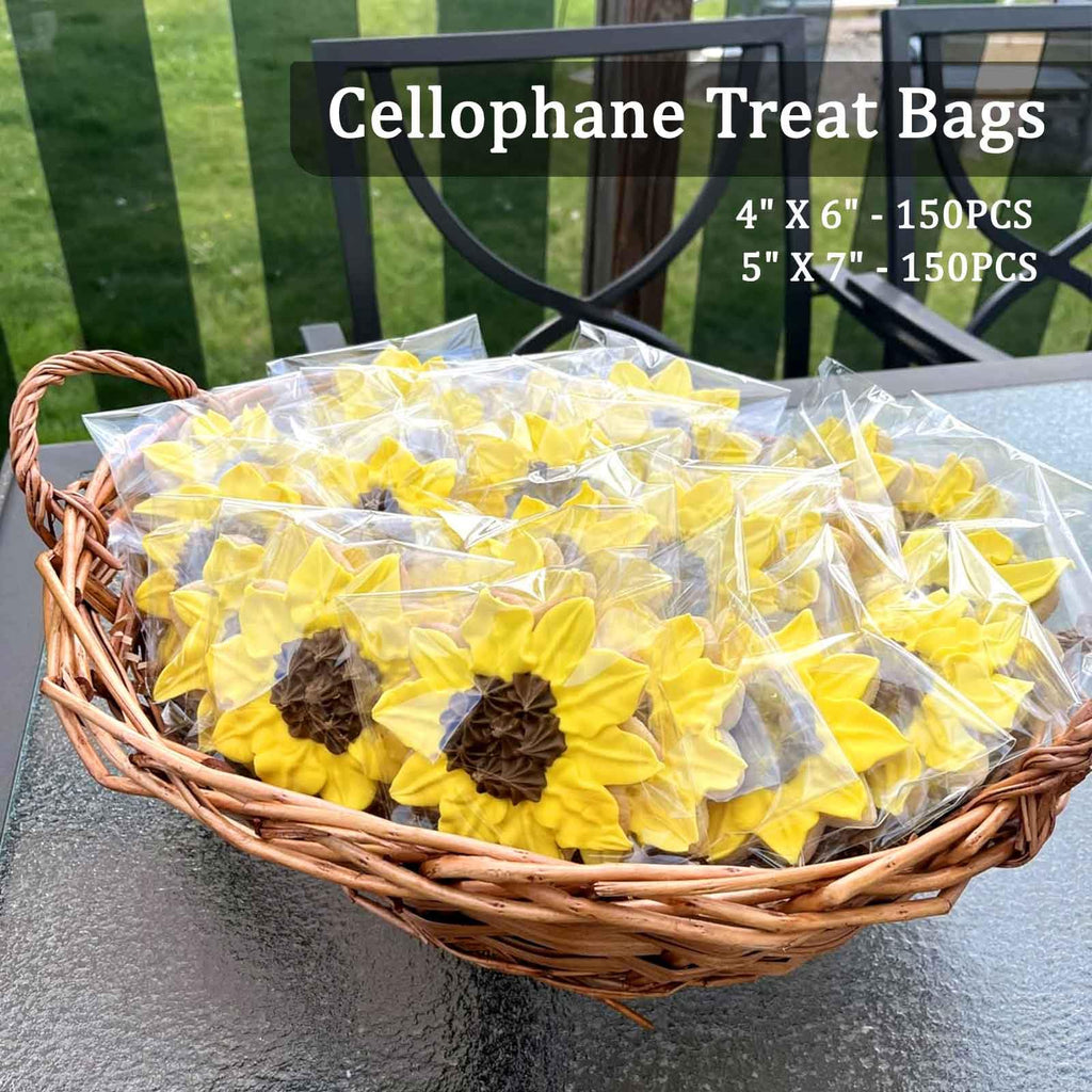 300 PCS Clear Cellophane Cookies Bags Self Sealing with 4x6"（150 PCS）& 5x7"（150 PCS) - Resealable Plastic Treat Bags Self Adhesive for Packaging Cookies, Party Favors, Bakery