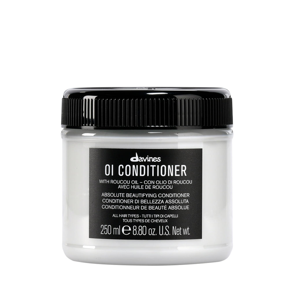 Davines OI Conditioner, Rich Creamy Hydrating Conditioner for All Hair Types - Accelerates Drying, Protects Structure & Adds Shine with Antioxidant Roucou Oil - Softens & Detangles