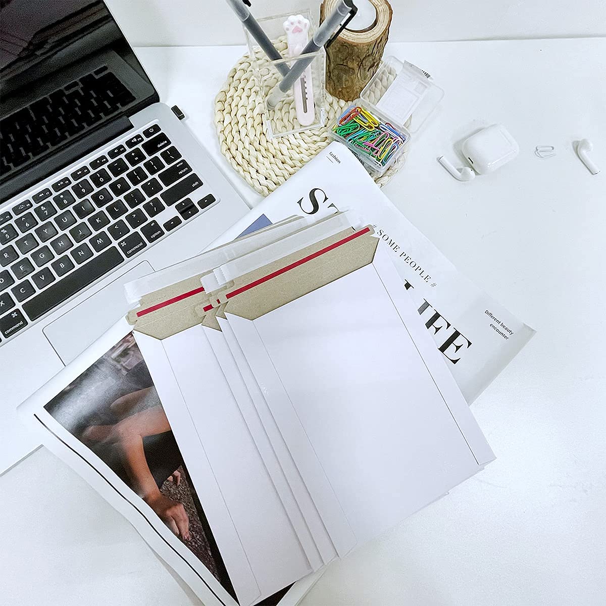 22Pack White Rigid Mailers 9.25x11. 5 Inches - Can Keep Flat Cardboard Mailer, Suitable for Protecting Shipping Gift Cards, Invitations, Photos, Documents (22pcs white 9.25 * 11.5)