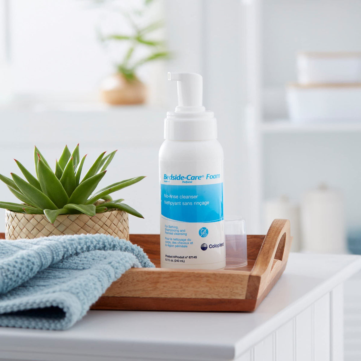 Coloplast Bedside-Care Rinse-Free Shampoo&Body Wash Scented 8.1 oz. COI67145 1 Each