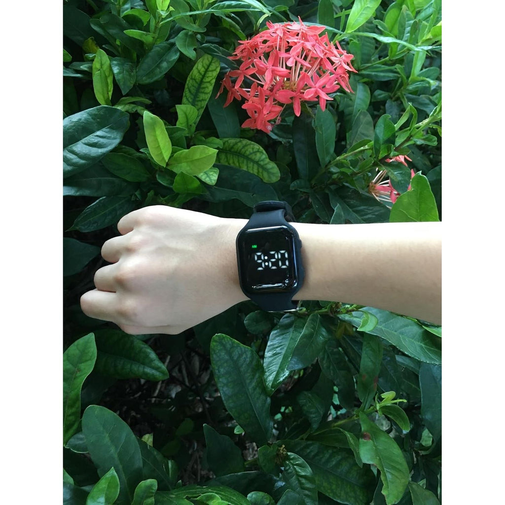 Buy now Vibrating Alarm Watch, Potty Training Watch Water Resistant Medical Reminder Wristband with Timer (Black) at indiglob india