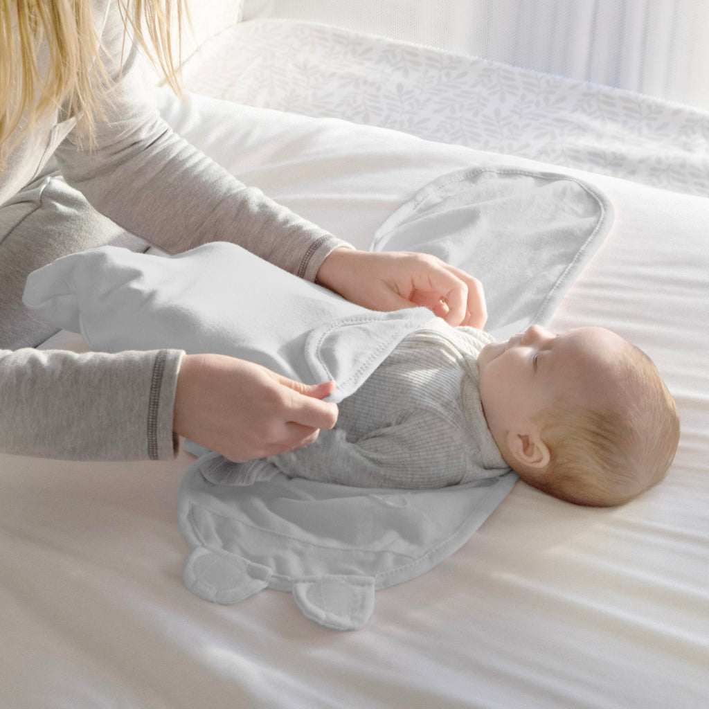SwaddleMe by Ingenuity Original Swaddle, 100% Cotton, Improves Sleep & Calms Startle Reflex, 3-6 Months, 14-18 lbs, 1.0 TOG, 3-Pack, Baby Swaddle Blanket - Mountaineer