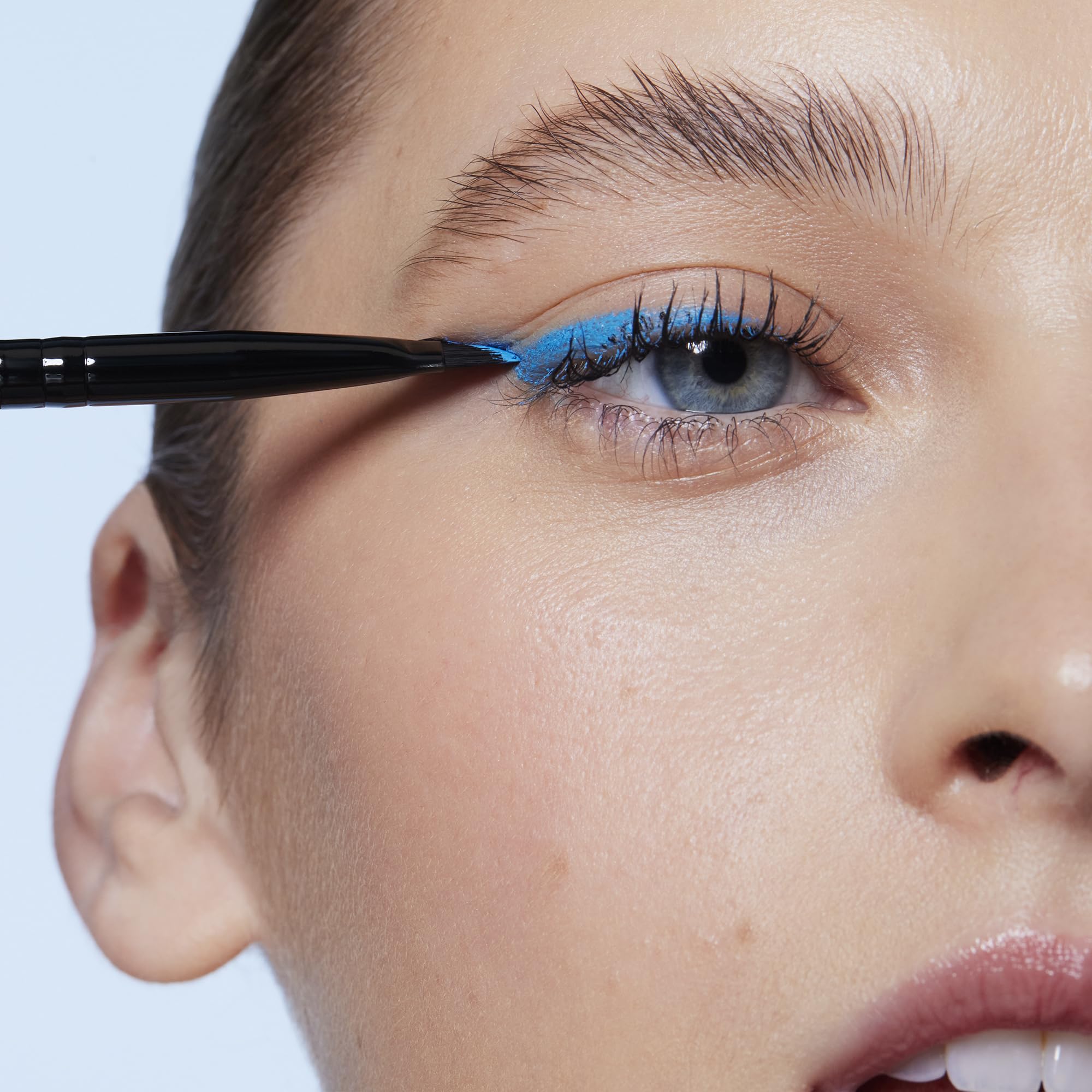 Buy now e.l.f. Wing It Liner Brush, Curved Eyeliner Brush For Creating a Precise Winged Look, Made With Synthetic Bristles, Vegan & Cruelty-Free at indiglob india