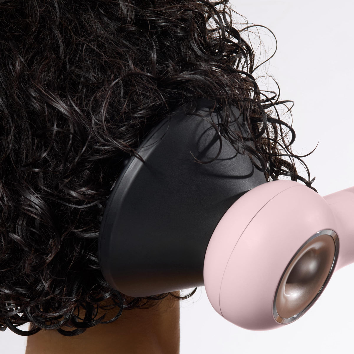 L’ANGE HAIR Axia HaloRing Magnetic Diffuser | Curl-Enhancing Hair Dryer Attachment for Curls, Waves & Coils | Reduces Frizz, Boosts Definition & Bounce | For Axia Dryer Only