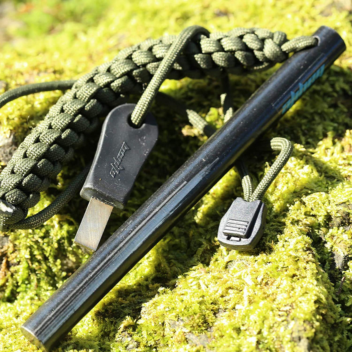 6" Survival Ferro Rod Drilled Flint Fire Starter and Striker Kit