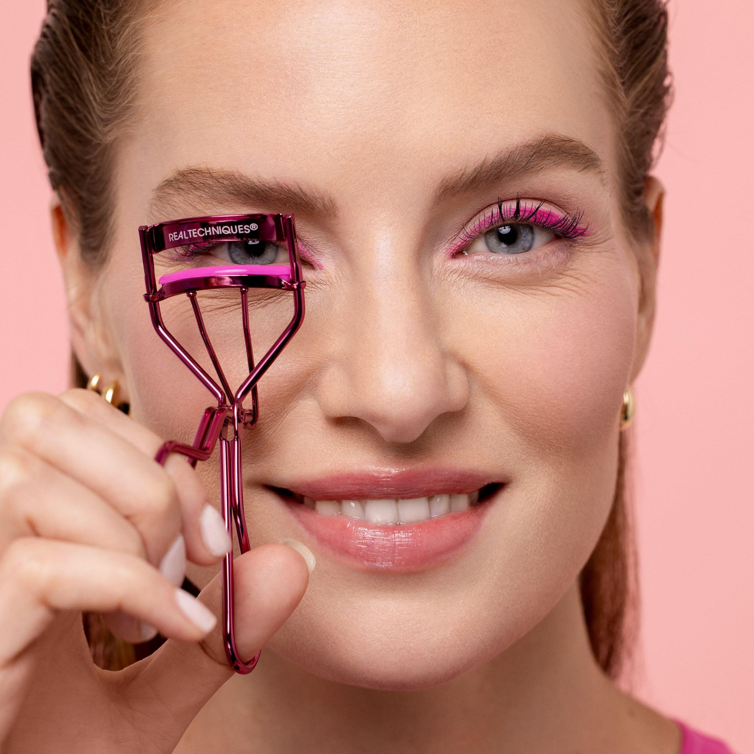 Real Techniques Miracle Eyelash Curler, Lash Tool for Mascara, Pink | Lifted lashes, eyelash curler for all eye shapes, pink eyelash curler, pinch-free curved edge