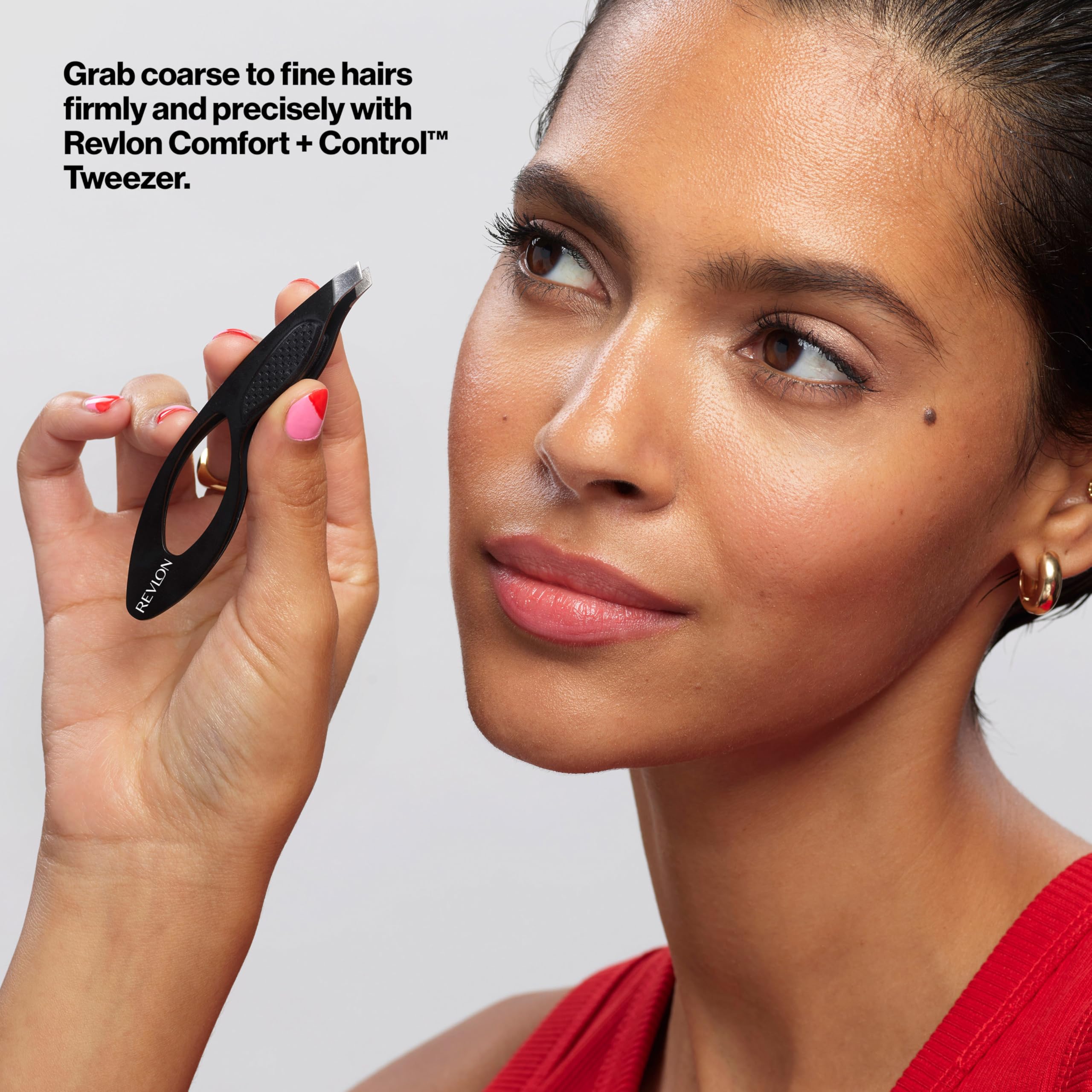 Buy now Revlon Comfort and Control Tweezer, Easy to Use Eyebrow Tool with Wide Grip, 1 count at indiglob india