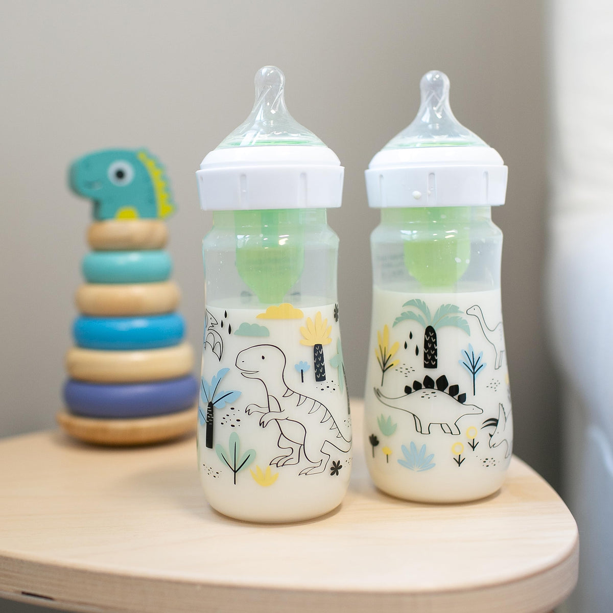Dr. Brown's Anti-Colic Options+ Wide-Neck Baby Bottles, Dinos, 2-Pack