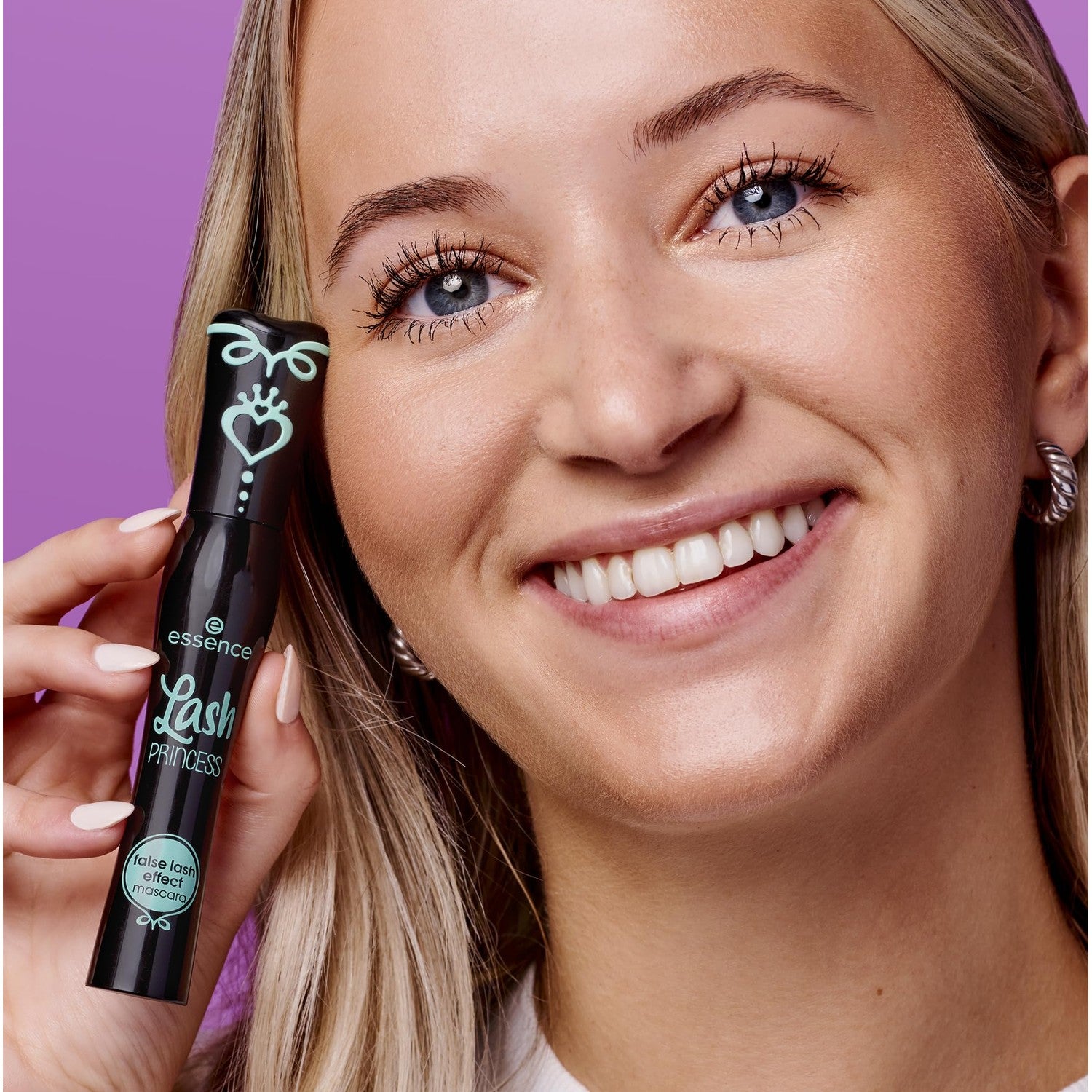 Buy now essence | Lash Princess False Lash Effect Mascara | Volumizing & Lengthening | Cruelty Free & Paraben Free at indiglob india