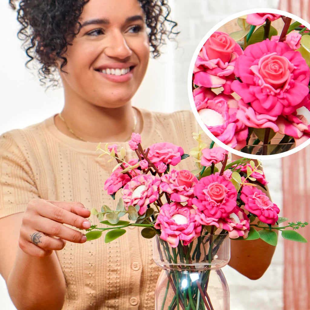 Play-Doh Blooms Blush Flower Bouquet Making Kit