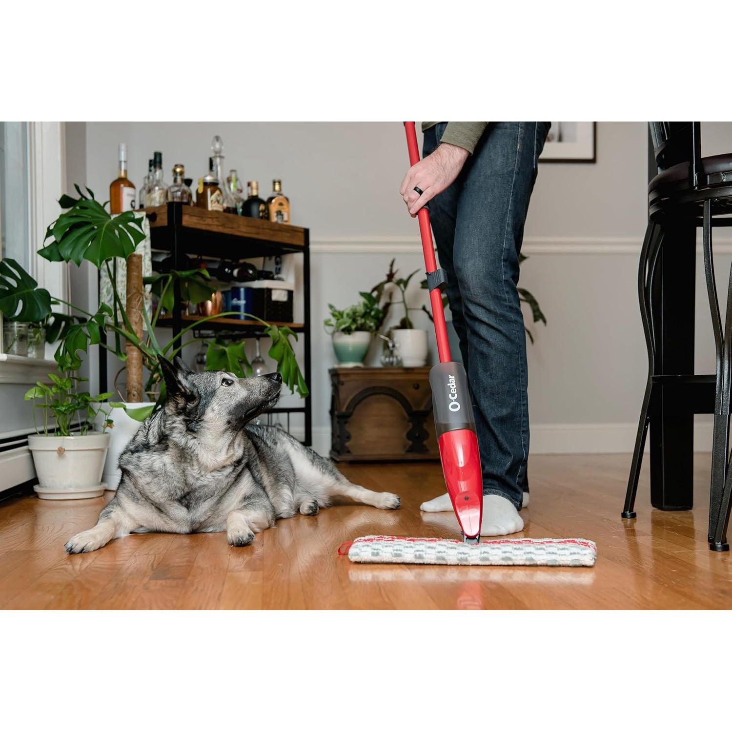 Buy now O-Cedar ProMist MAX Microfiber Spray Mop, Red at indiglob india