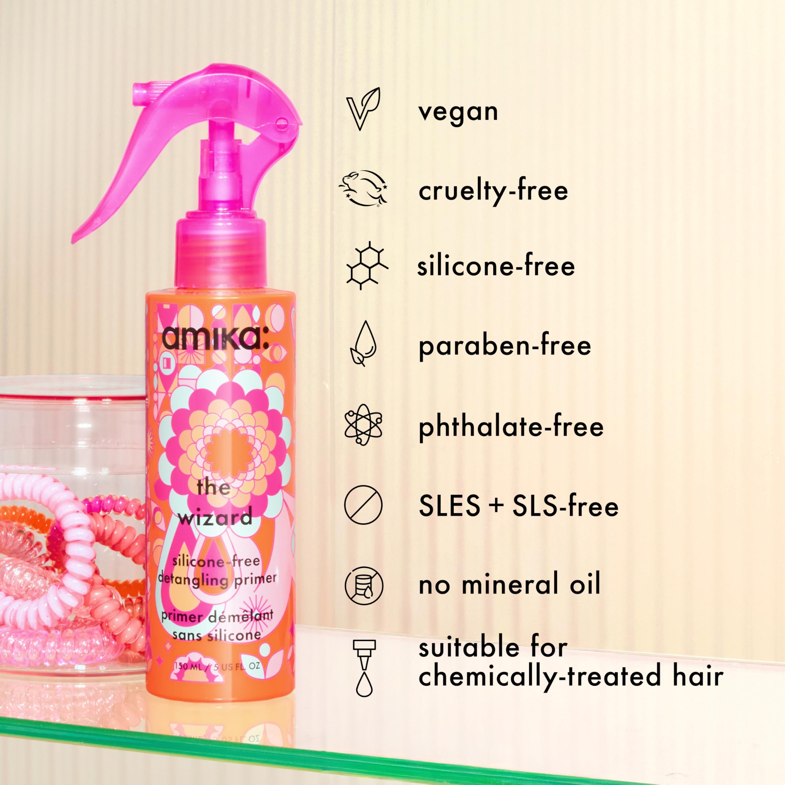 amika the wizard silicone-free detangling primer