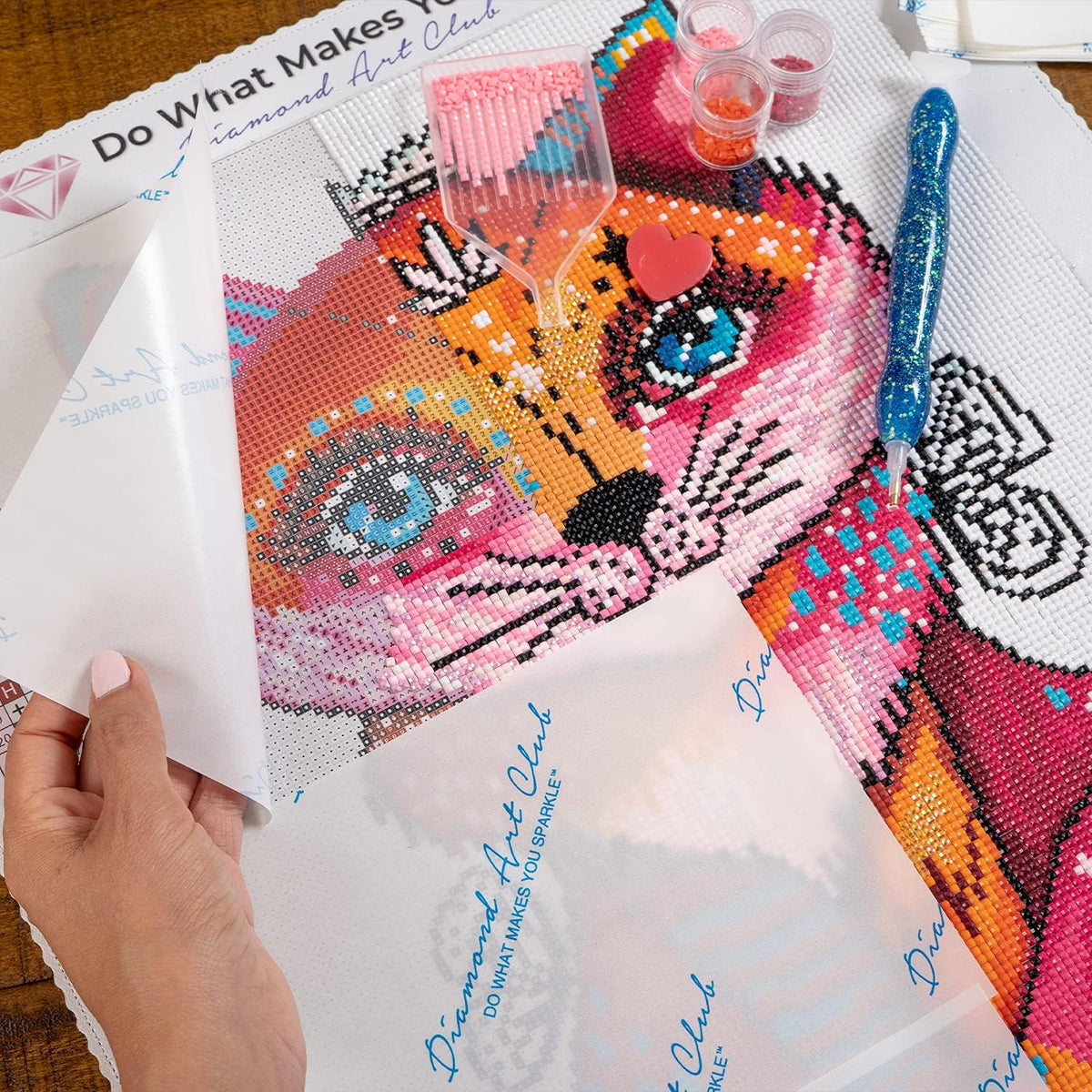 DIAMOND ART CLUB 200-Piece Diamond Painting Release Paper Pack