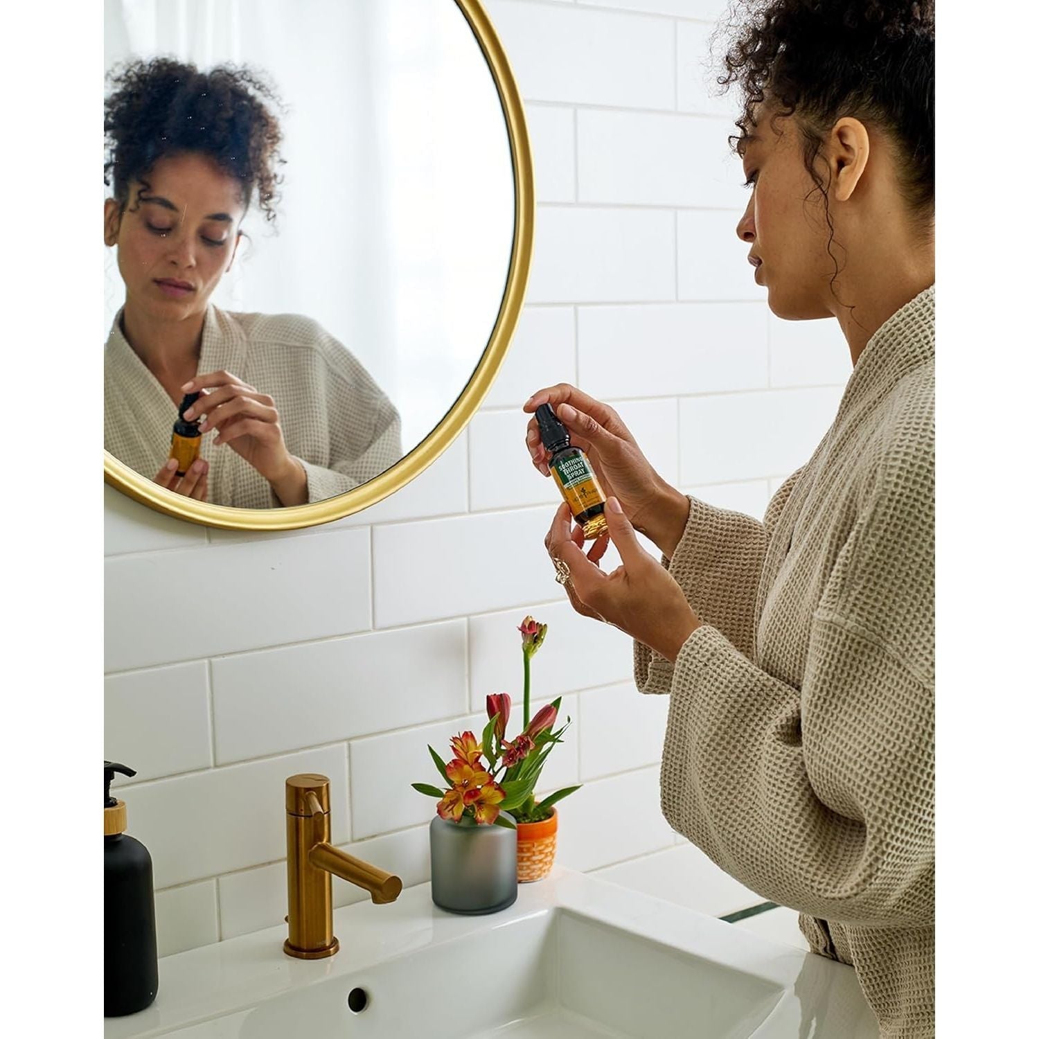 Buy now Herb Pharm Soothing Throat Spray Herbal Formula with Echinacea and Propolis, 1 Fl Oz (Pack of 1) at indiglob india